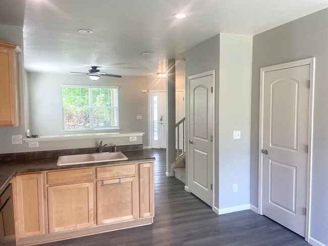 Building Photo - 24708 E Layton Pl