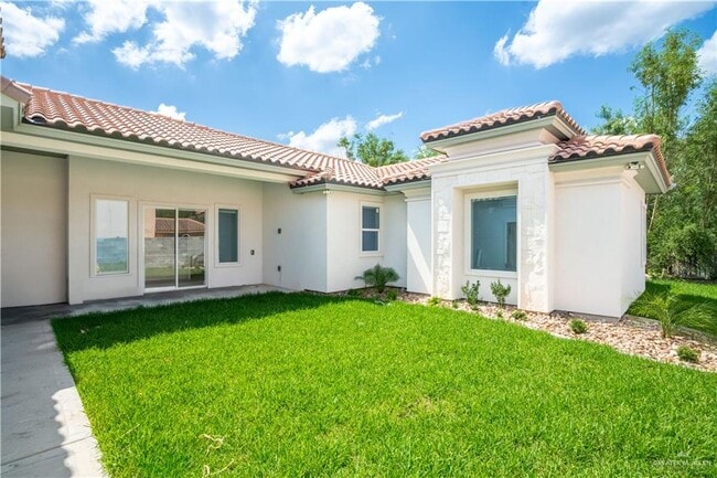 Building Photo - 36 Cottonwood St