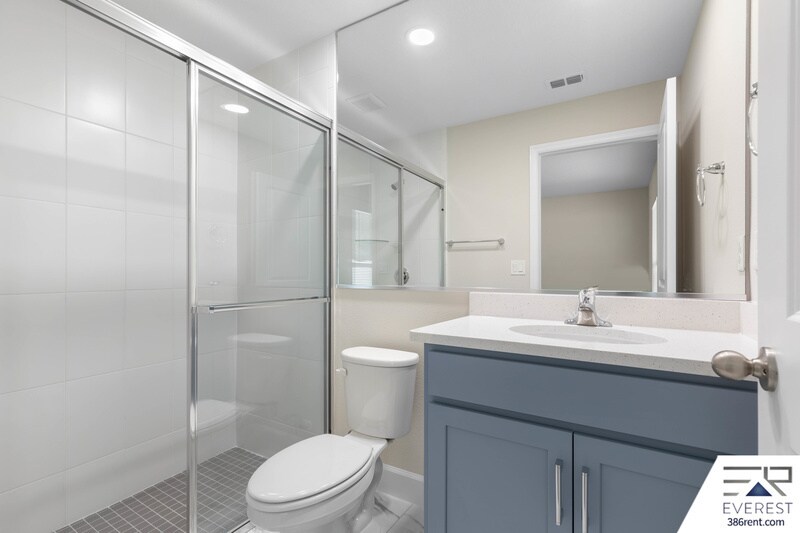 Building Photo - 16 Zoffer Ct