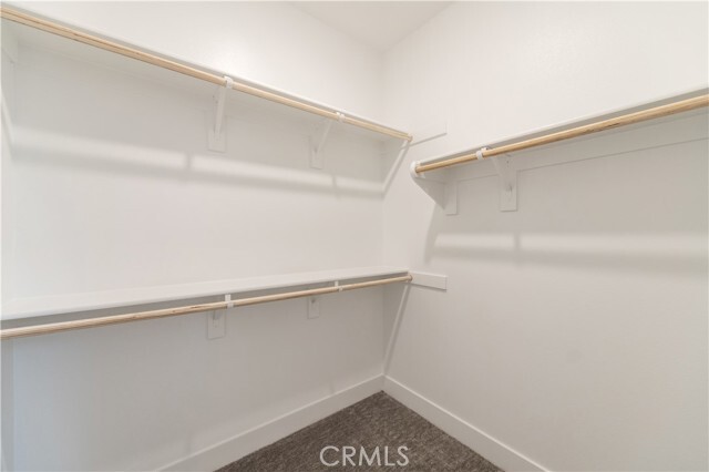 Building Photo - 548 Mulligan