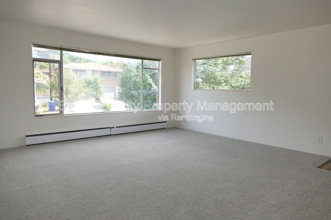 Building Photo - 6035 4th Ave NW
