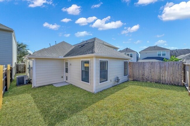 Building Photo - 29717 Buffalo Canyon Dr