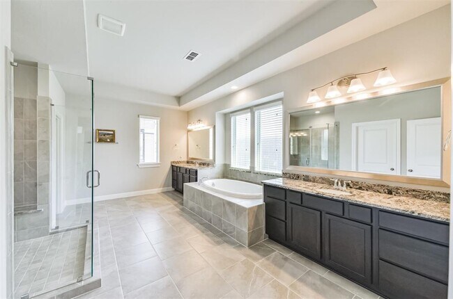 Building Photo - 18311 Harmony Bluff Ln