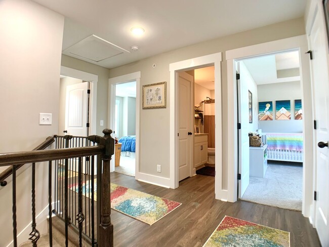 Building Photo - 7372 Winding Way