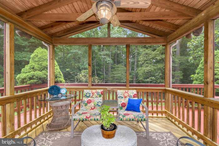 Building Photo - 3229 Manitoba Dr