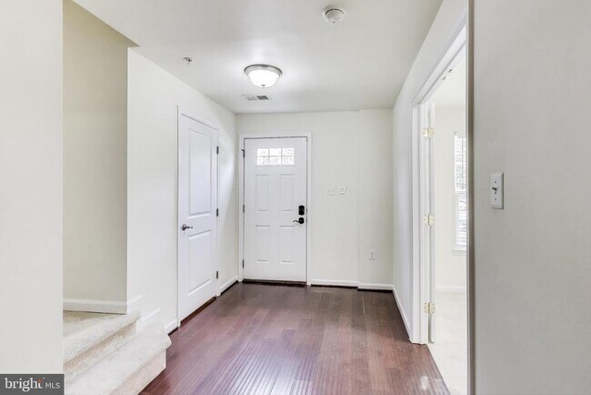 Building Photo - 13404 Waterford Hills Boulevard
