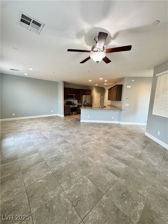 Building Photo - 2300 Sky Island Dr