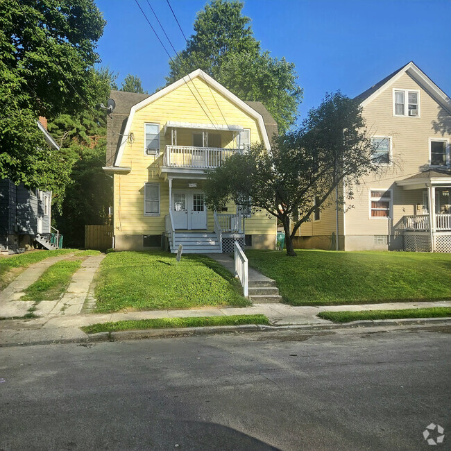 Building Photo - 4209 34th Ave