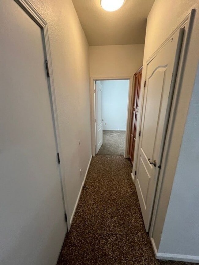 Building Photo - 3001 - 3007 S. Sallee Ct.