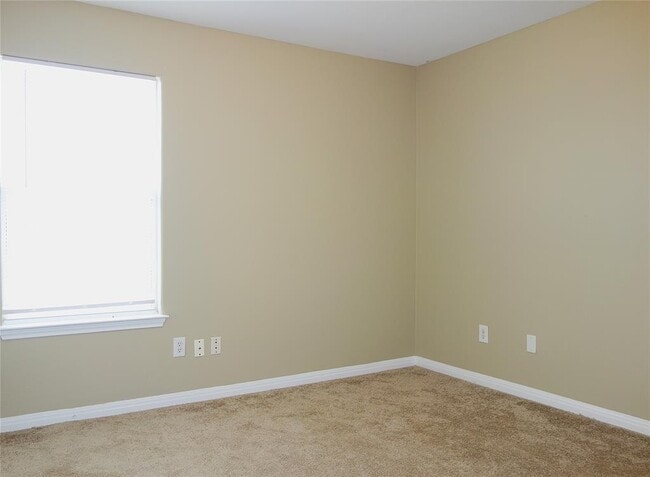 Building Photo - 6308 Perlita Dr