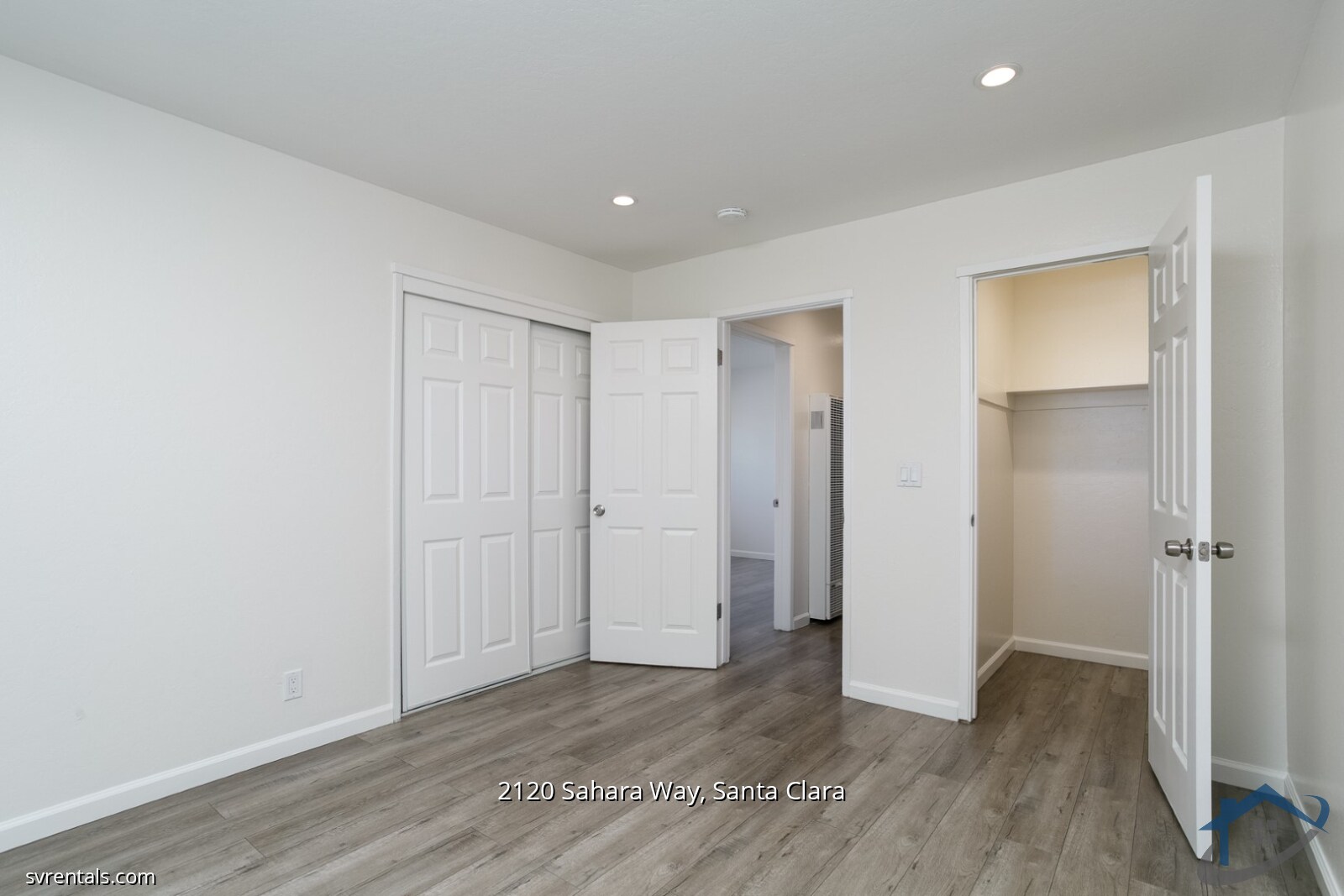 Building Photo - 2120 Sahara Way