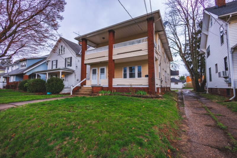 Building Photo - 1235 18th St NW