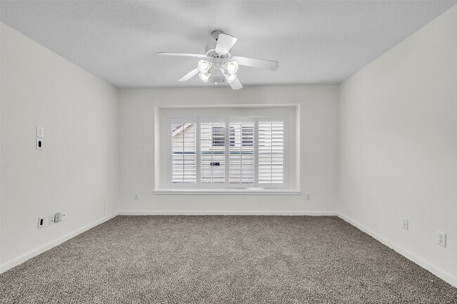 Building Photo - 79 W Shale Creek Cir