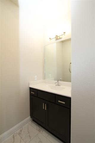 Building Photo - 2300 Southwick Dr