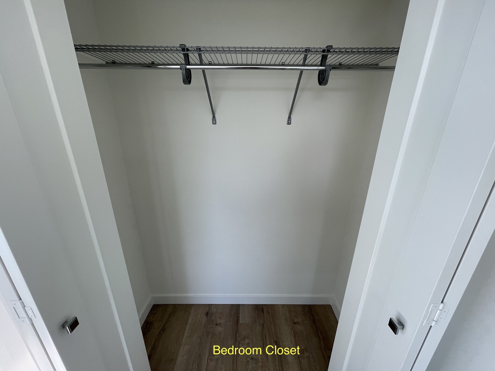 Building Photo - 1724E 11th Ave