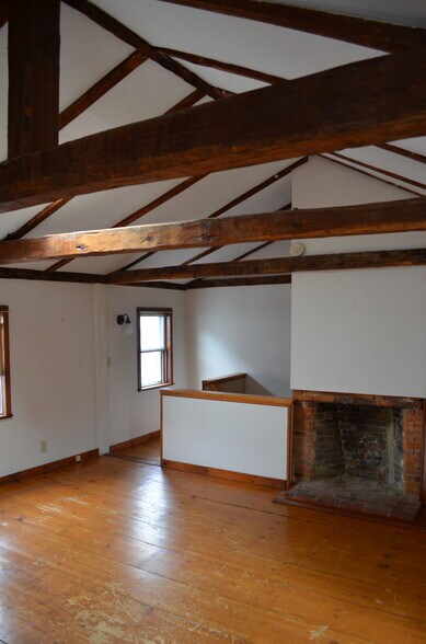 Building Photo - 179 Union St
