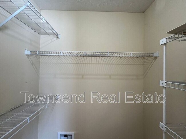 Building Photo - 2705-5 Preston Woods Ln.