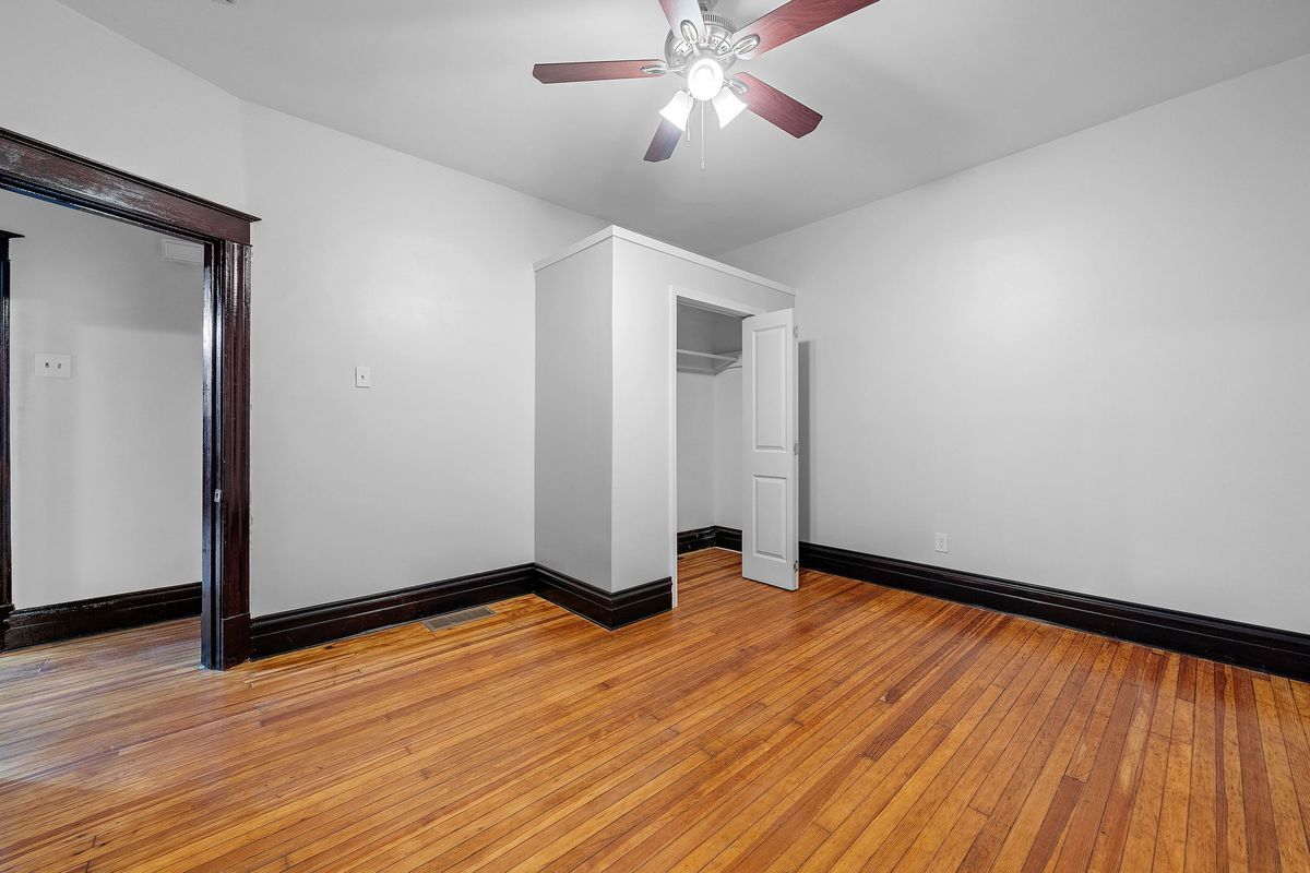 Building Photo - 2203 McCausland Ave