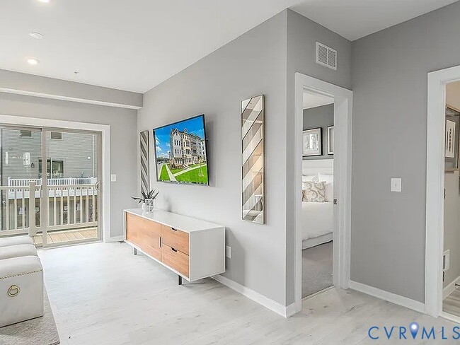 Building Photo - 202 Brattice Dr