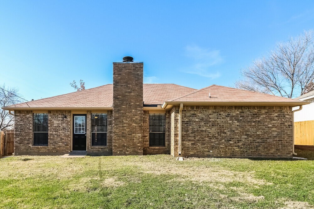 Building Photo - 908 Blue Ridge Dr