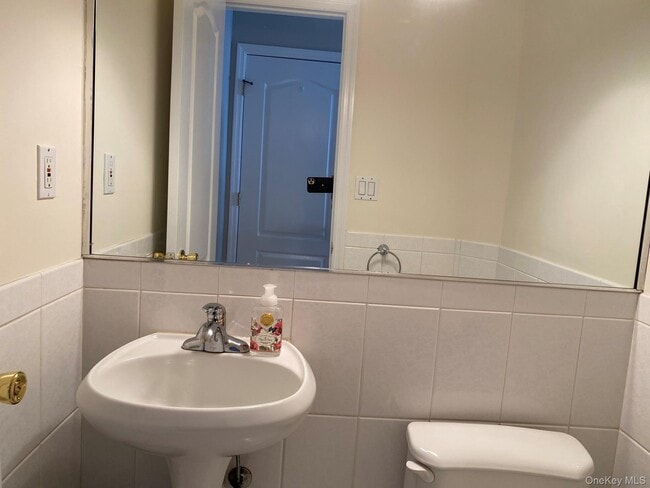 Building Photo - 148 Jefferson Ave