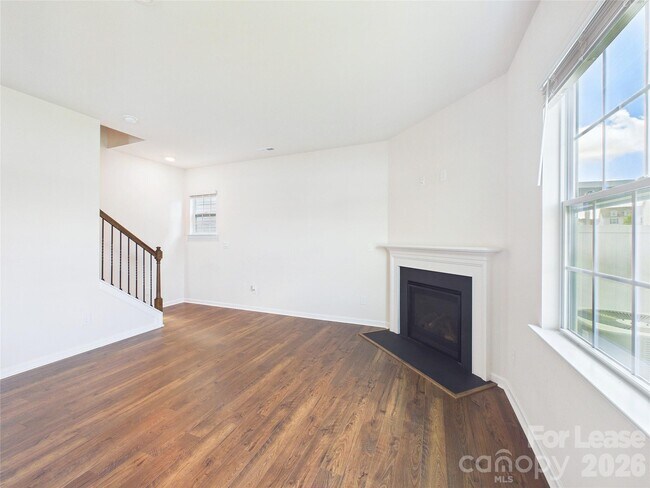 Building Photo - 8185 Kennesaw Dr