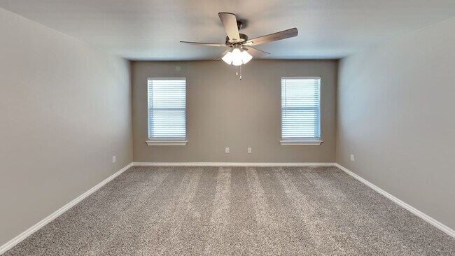 Building Photo - Spectacular 3 Bedroom 2.5 Bathroom Home in...