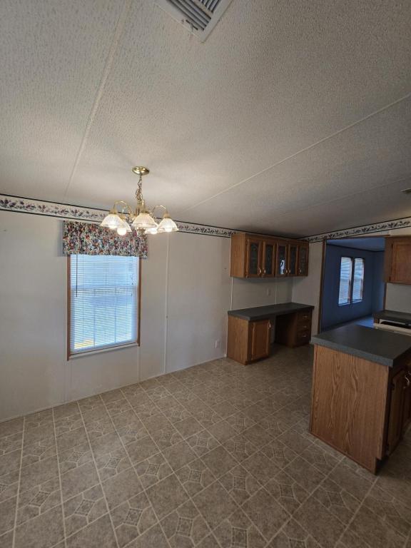 Building Photo - 879 Culp Ave