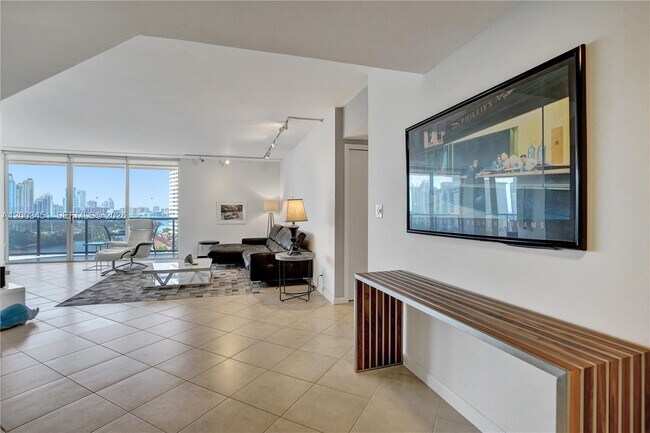 Building Photo - 19667 Turnberry Way