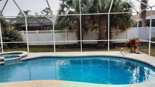 Building Photo - 6 Coventry Pl