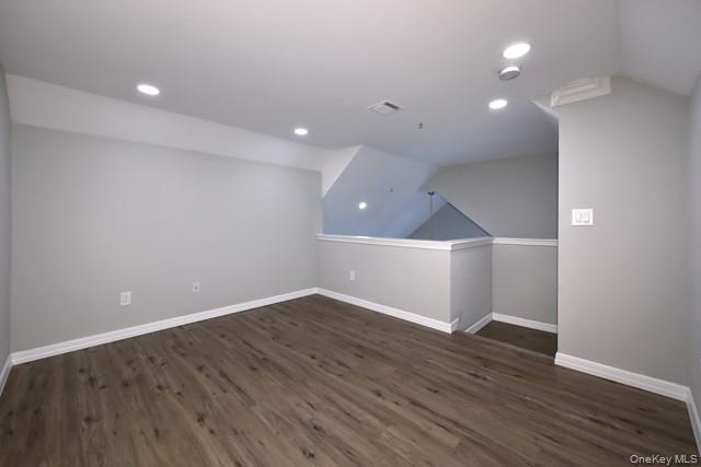 Building Photo - 1804 Dolphin Ln
