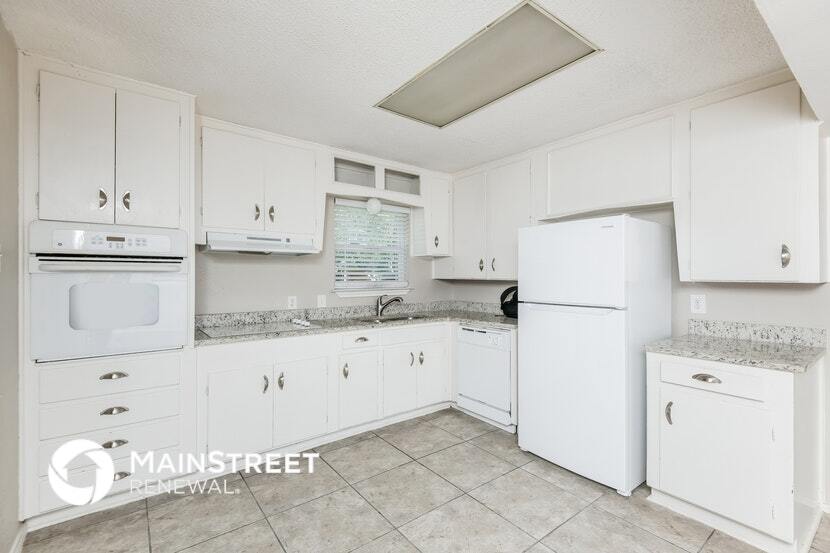 Building Photo - 5621 Bonnie Wayne St