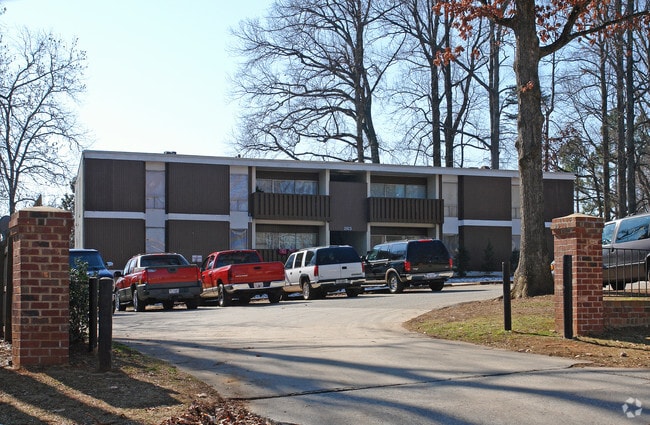 Primary Photo - 2023 Maywood St