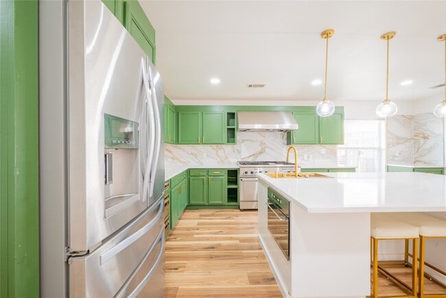 Building Photo - 7246 Wimberly Oaks Ln