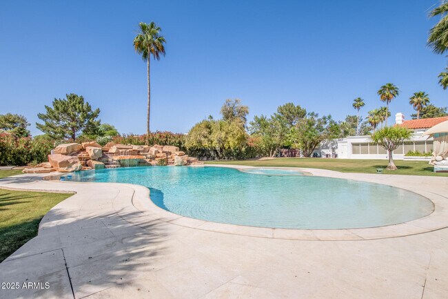 Building Photo - 9128 N 55th St