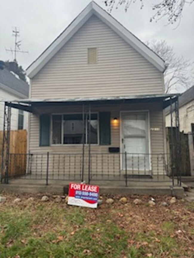 Primary Photo - 2513 West Illinois Street, Evansville, Ind...