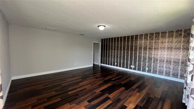 Building Photo - 6031 Roseate Spoonbill Dr