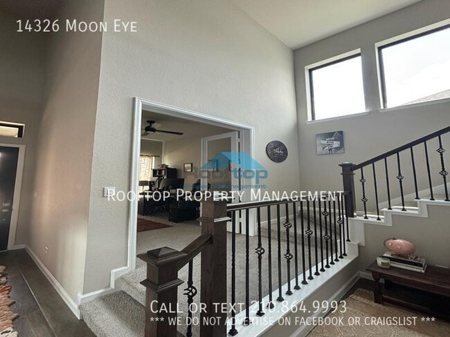 Building Photo - 14326 Moon Eye