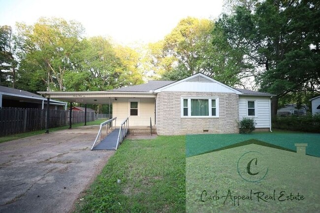 Building Photo - Move in special $850!! Spacious 3 bed/1 bath home!!