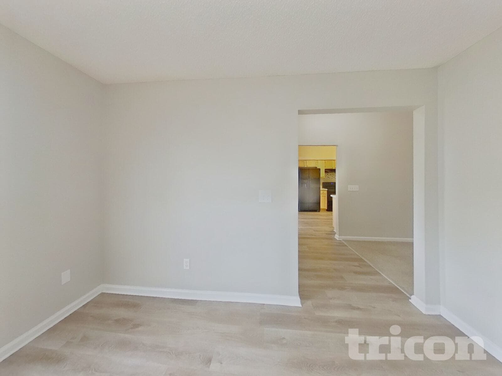 Building Photo - 11329 Hartland Rd