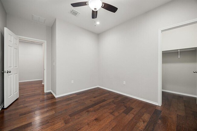 Building Photo - 1517 Gautami Dr