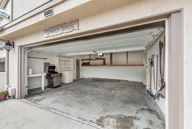 Building Photo - 1813 Ocean Dr