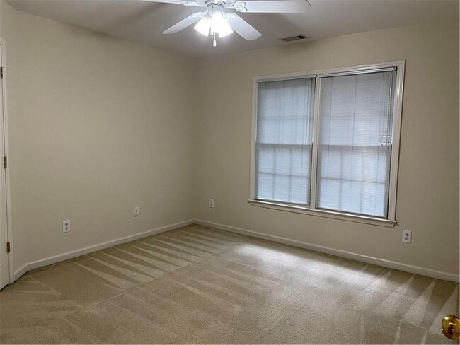 Building Photo - 1742 Chattakay Ln