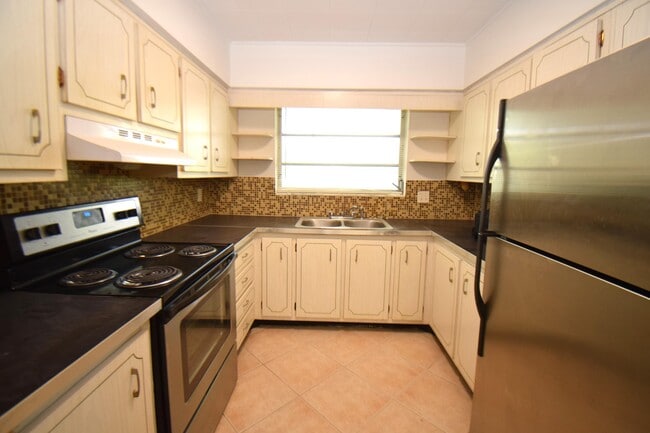 Building Photo - 710 N K St