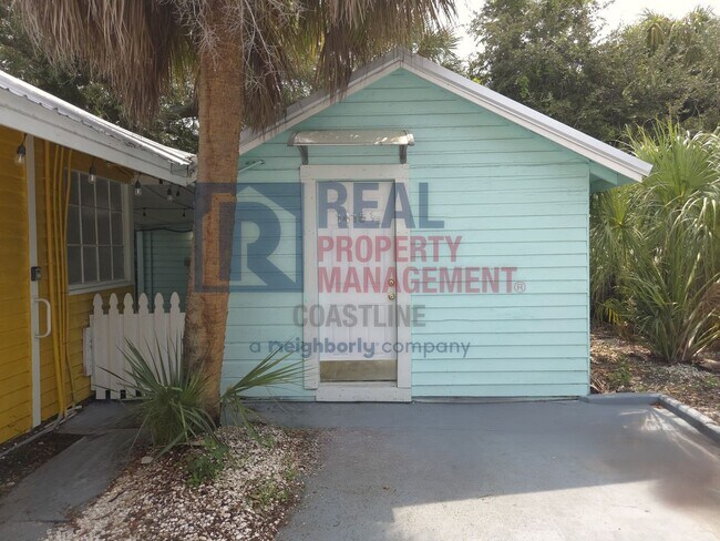 Building Photo - Village of the Arts Charmer — Updated 2BR Home with Detached 1BR Cottage