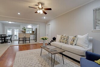 Building Photo - 5205 Verdome Ln