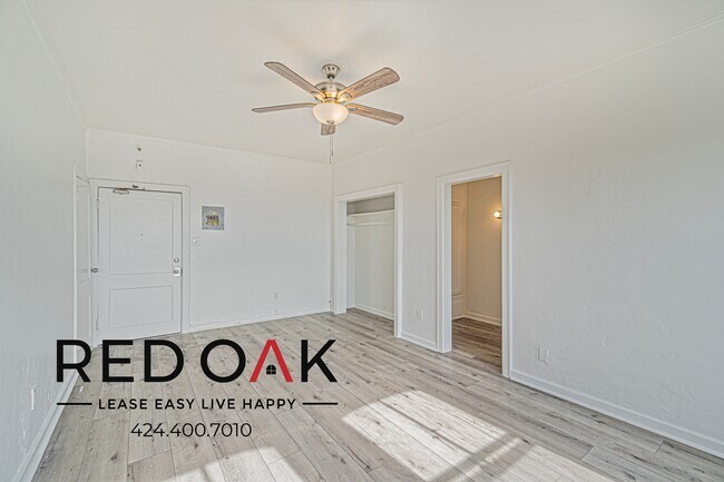Building Photo - 357 S Alvarado St