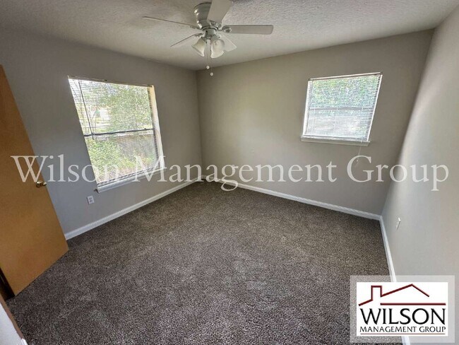 Building Photo - 840 Maraval Ct