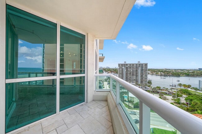 Building Photo - 101 S Fort Lauderdale Beach Blvd