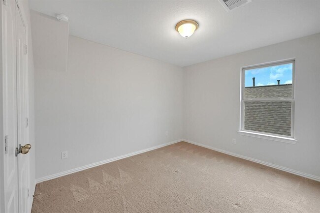 Building Photo - 12822 Ilderton Dr